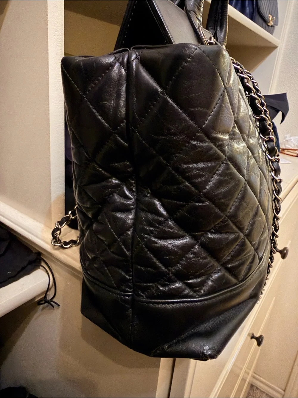 CHANEL tote black